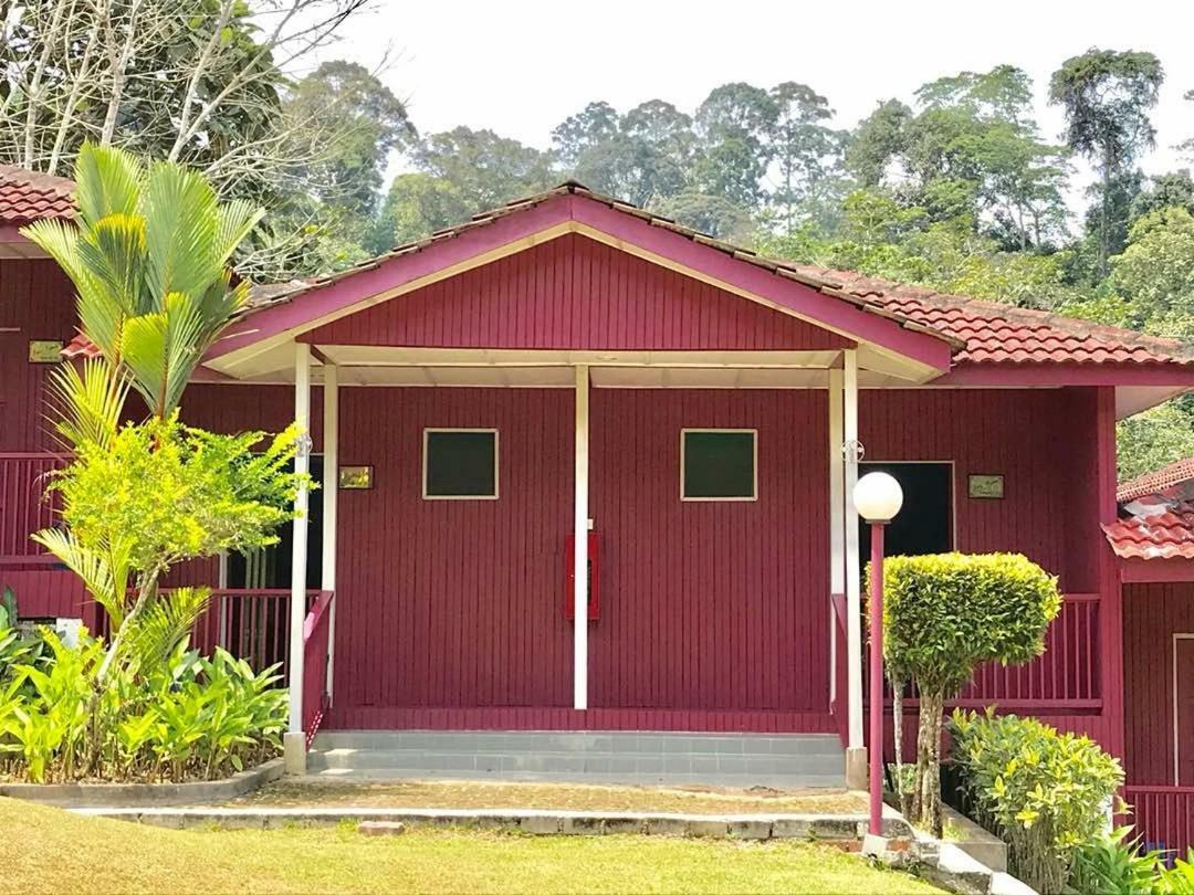 Serene Resort & Training Centre Bukit Tinggi Esterno foto